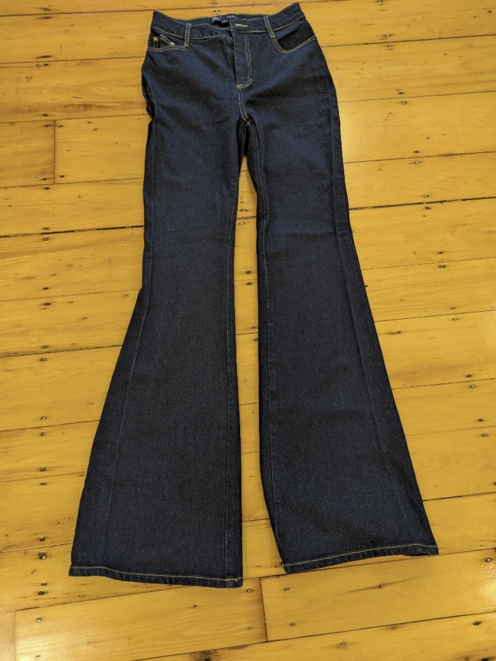 Boden Smart Flare Jeans 6L (US)